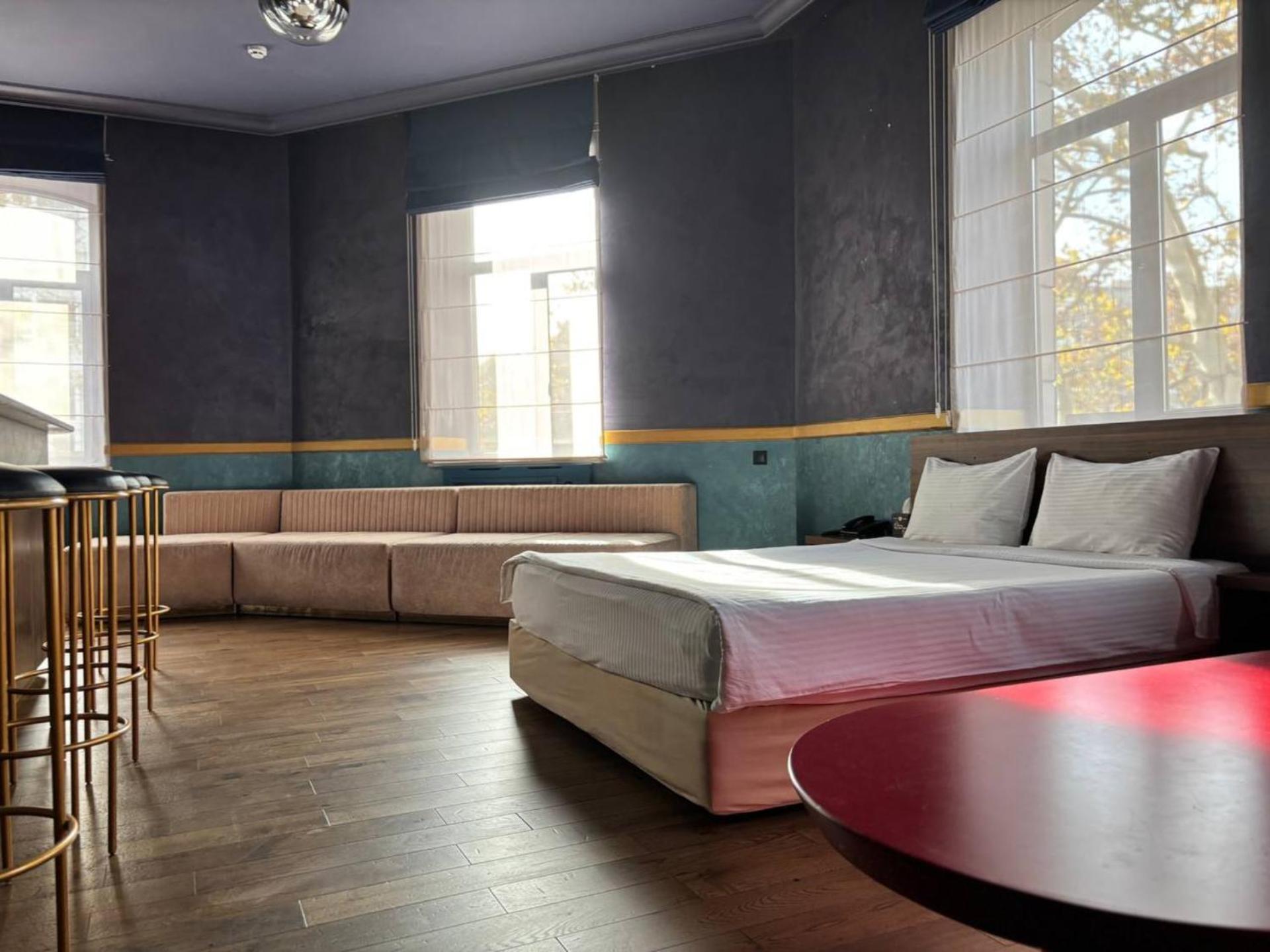 Odeska Astoria Hotell Odessa Eksteriør bilde