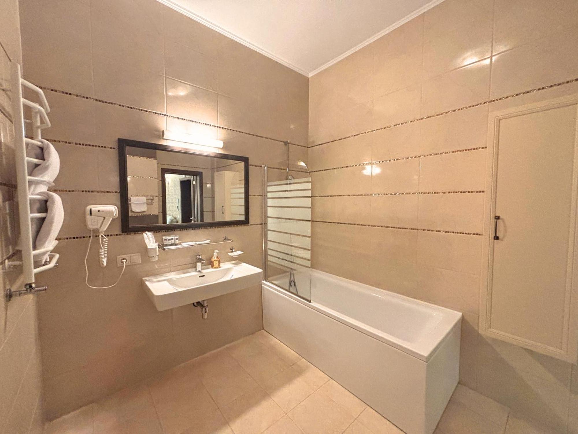 Odeska Astoria Hotell Odessa Rom bilde