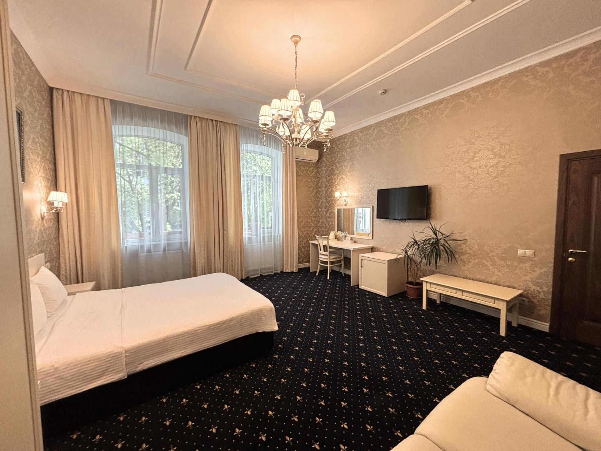 Odeska Astoria Hotell Odessa Eksteriør bilde
