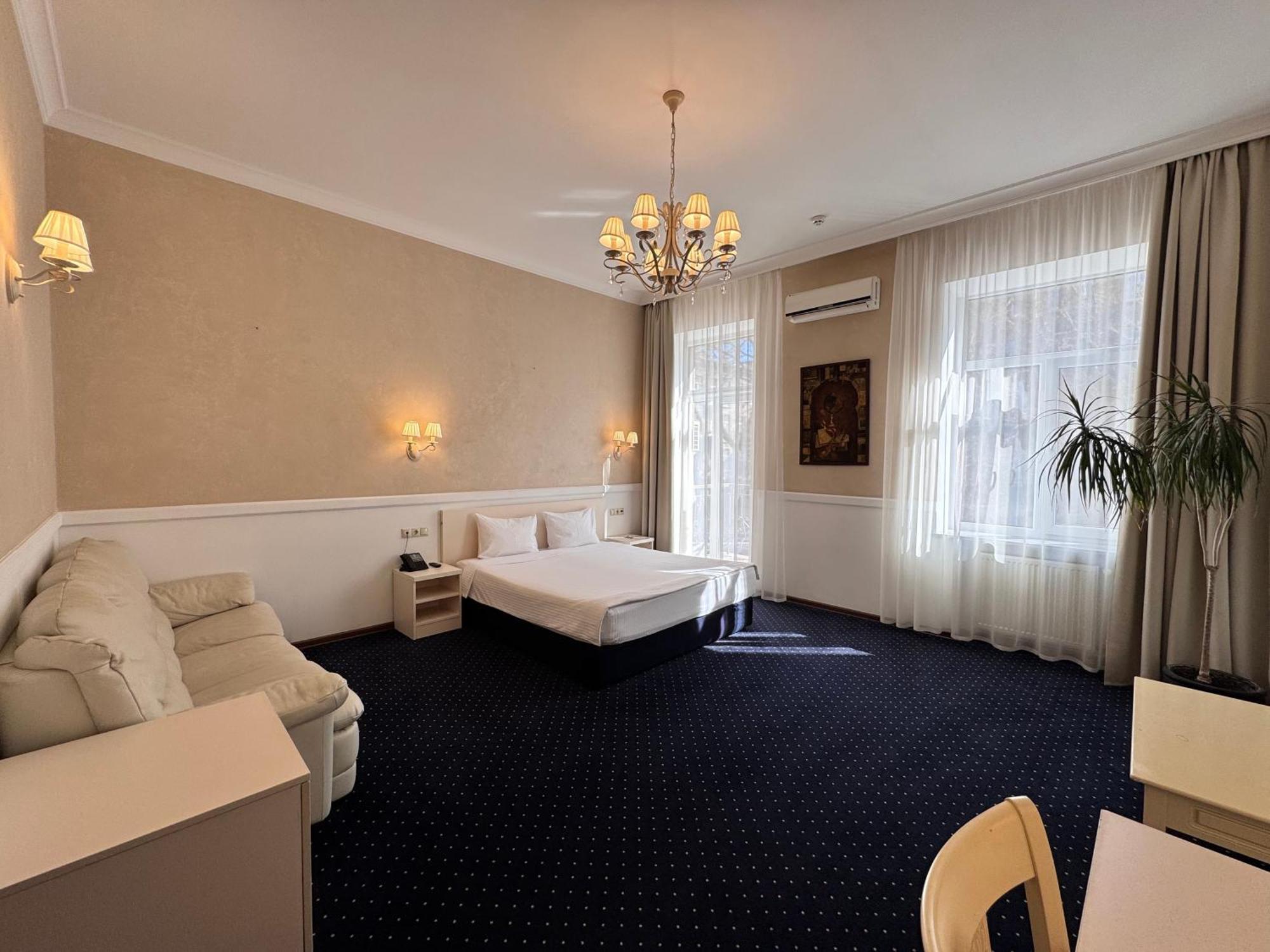 Odeska Astoria Hotell Odessa Eksteriør bilde
